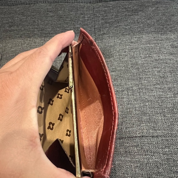 Rolfs Bifold Leather Wallet - Picture 6 of 10